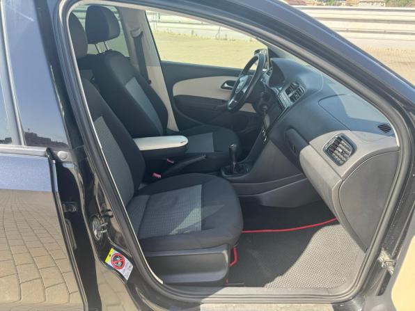 Volkswagen Polo V с пробегом 2011 года, цена 690 000 рублей, 145000 км, седан, Автокод Объявления