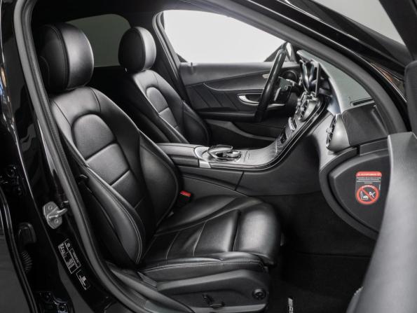 Mercedes-Benz C-Класс IV (W205) Рестайлинг с пробегом 2018 года, цена 2 648 000 рублей, 140688 км, седан, Автокод Объявления