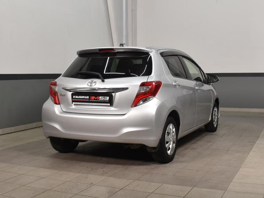 Toyota Vitz III (XP130) Рестайлинг Кемерово  - изображение 4