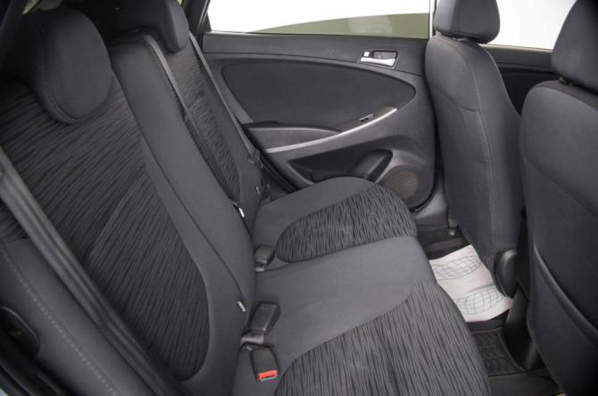 Hyundai Solaris I Рестайлинг с пробегом 2014 года, цена 1 299 000 рублей, 63250 км, хэтчбек, Автокод Объявления