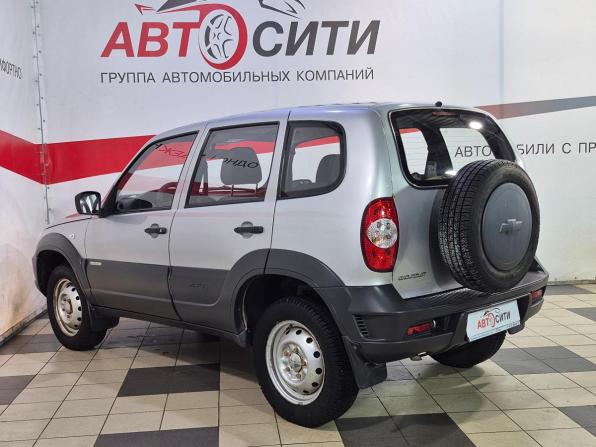 Chevrolet Niva I Рестайлинг с пробегом 2013 года, цена 548 000 рублей, 120000 км, внедорожник, Автокод Объявления