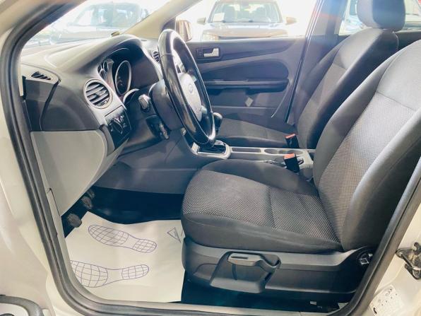 Ford Focus II Рестайлинг с пробегом 2011 года, цена 590 000 рублей, 171000 км, седан, Автокод Объявления