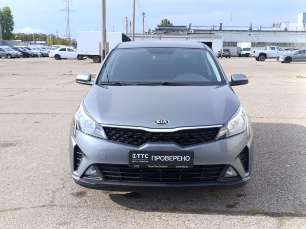 Kia Rio IV Рестайлинг с пробегом 2021 года, цена 1 575 000 рублей, 105000 км, седан, Автокод Объявления