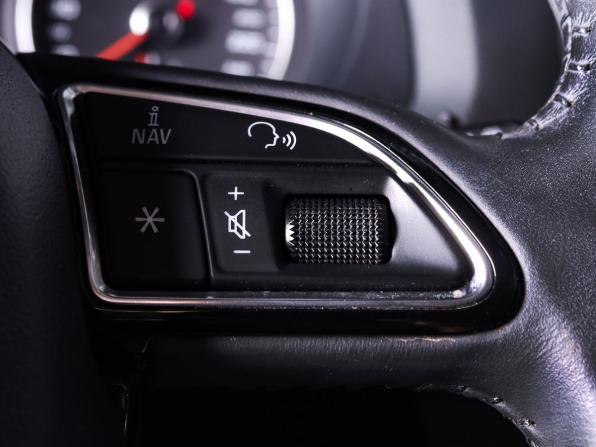 Audi Q3 I (8U) с пробегом 2014 года, цена 2 150 000 рублей, 74000 км, внедорожник, Автокод Объявления