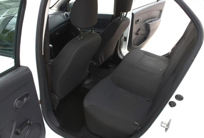 Renault Logan II с пробегом 2017 года, цена 660 000 рублей, 168661 км, седан, Автокод Объявления