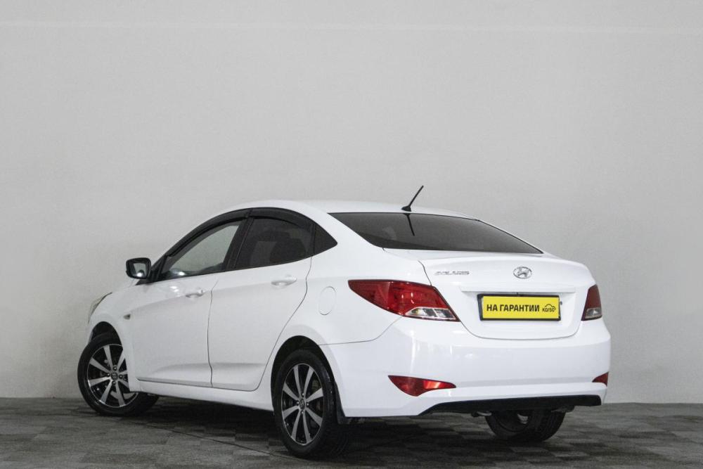 Hyundai Solaris I Рестайлинг Сургут  - изображение 5