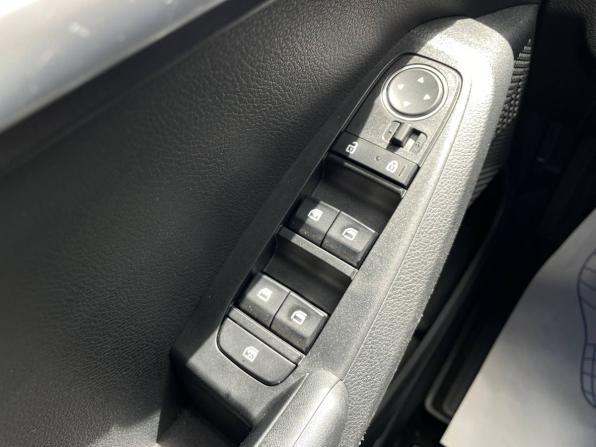 Kia Seltos I с пробегом 2022 года, цена 2 300 000 рублей, 94351 км, внедорожник, Автокод Объявления
