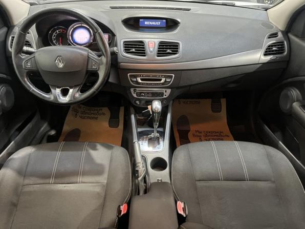 Renault Fluence I Рестайлинг с пробегом 2014 года, цена 935 000 рублей, 122497 км, седан, Автокод Объявления