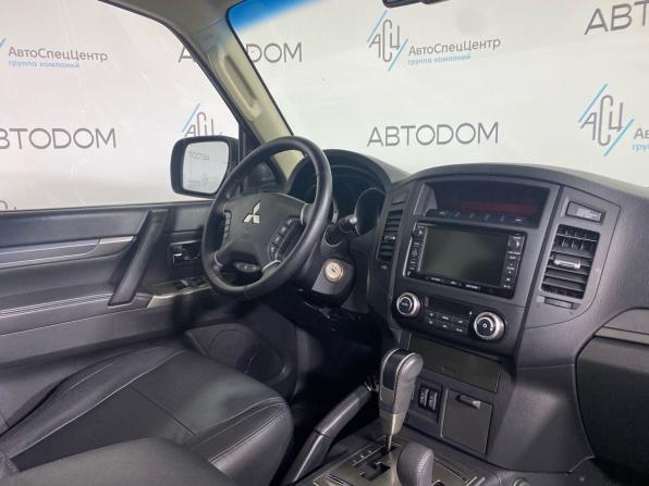 Mitsubishi Pajero IV Рестайлинг 1 с пробегом 2014 года, цена 2 699 000 рублей, 92064 км, внедорожник, Автокод Объявления