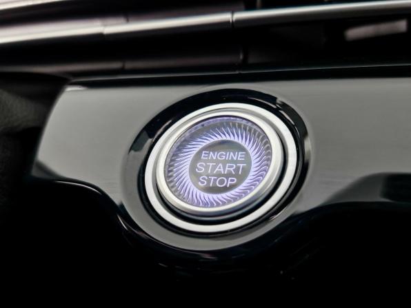 Omoda C5 I с пробегом 2023 года, цена 1 867 000 рублей, 49027 км, внедорожник, Автокод Объявления