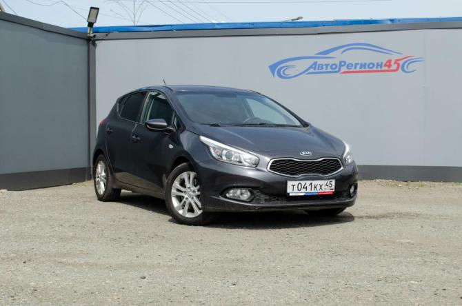 Kia Ceed II с пробегом 2014 года, цена 1 350 000 рублей, 105000 км, хэтчбек, Автокод Объявления