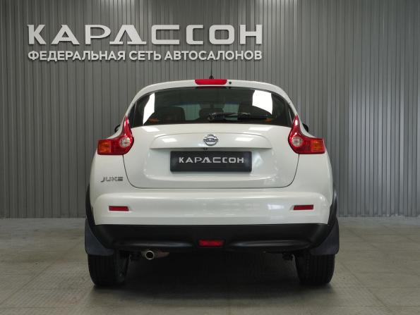 Nissan Juke I с пробегом 2014 года, цена 1 350 000 рублей, 40692 км, внедорожник, Автокод Объявления