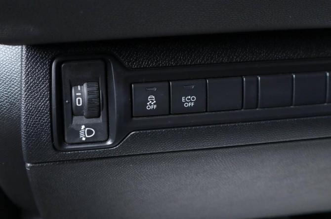 Peugeot 308 II Рестайлинг с пробегом 2017 года, цена 1 319 000 рублей, 154000 км, универсал, Автокод Объявления