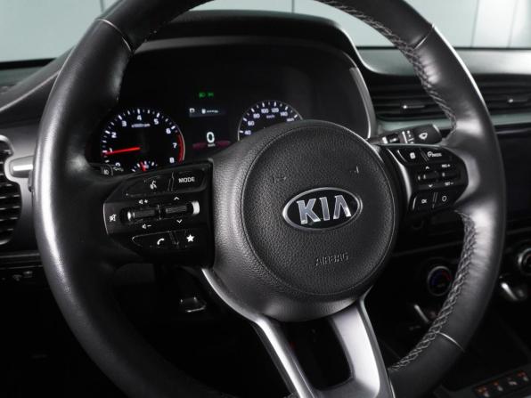 Kia Rio IV Рестайлинг с пробегом 2020 года, цена 1 756 000 рублей, 97479 км, седан, Автокод Объявления