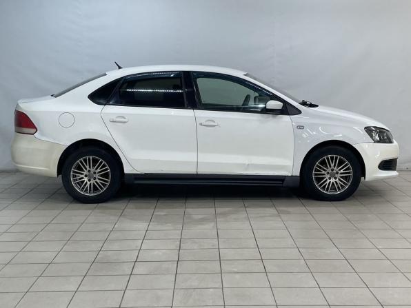 Volkswagen Polo V с пробегом 2011 года, цена 350 000 рублей, 264434 км, седан, Автокод Объявления
