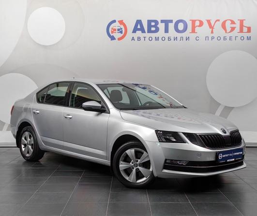 Skoda Octavia III (A7) Рестайлинг с пробегом 2018 года, цена 2 245 000 рублей, 83123 км, лифтбек, Автокод Объявления