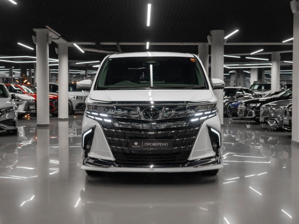 Toyota Alphard IV с пробегом 2024 года, цена 8 850 000 рублей, 25335 км, минивэн, Автокод Объявления