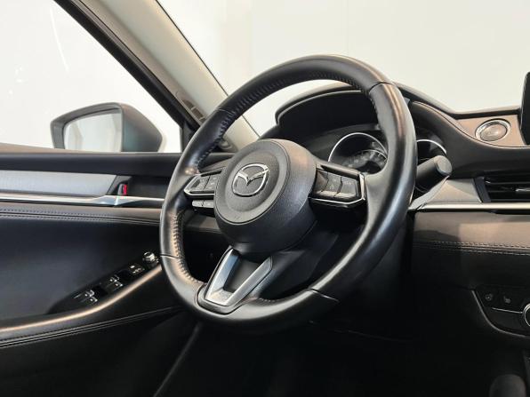 Mazda 6 III (GJ) Рестайлинг 2 с пробегом 2019 года, цена 2 350 000 рублей, 123485 км, седан, Автокод Объявления