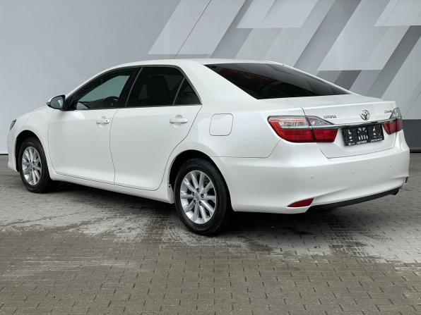 Toyota Camry VII (XV50) Рестайлинг с пробегом 2015 года, цена 1 868 000 рублей, 227640 км, седан, Автокод Объявления