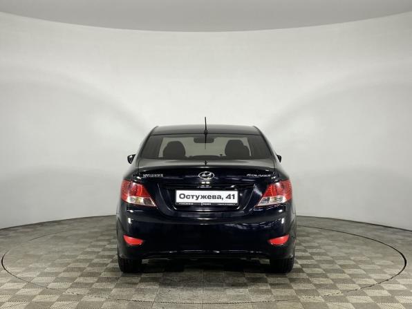 Hyundai Solaris I с пробегом 2011 года, цена 650 000 рублей, 166365 км, седан, Автокод Объявления