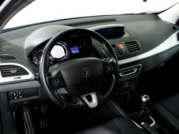 Renault Megane III с пробегом 2010 года, цена 585 000 рублей, 147518 км, хэтчбек, Автокод Объявления