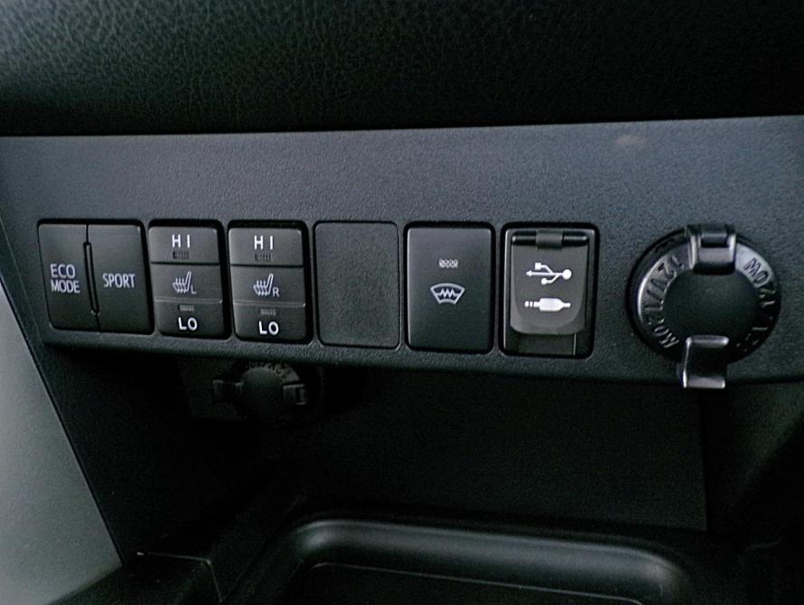 Toyota RAV4 IV (XA40) Рестайлинг Красноярск  - изображение 17