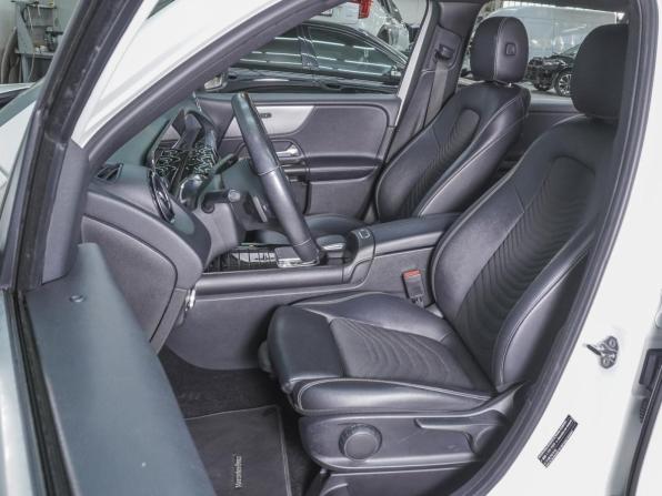 Mercedes-Benz GLB I (X247) с пробегом 2019 года, цена 3 280 000 рублей, 96188 км, внедорожник, Автокод Объявления