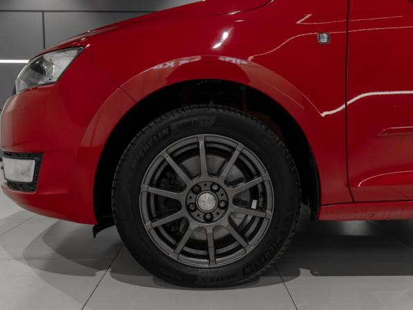 Skoda Rapid I с пробегом 2017 года, цена 1 100 000 рублей, 77628 км, лифтбек, Автокод Объявления