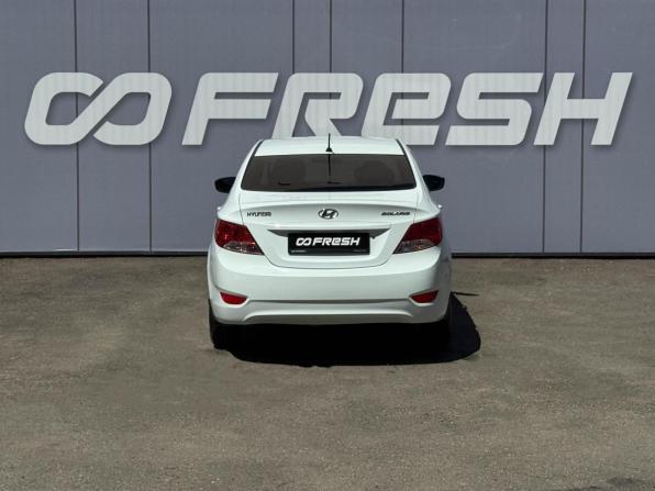 Hyundai Solaris I с пробегом 2013 года, цена 739 000 рублей, 179797 км, седан, Автокод Объявления