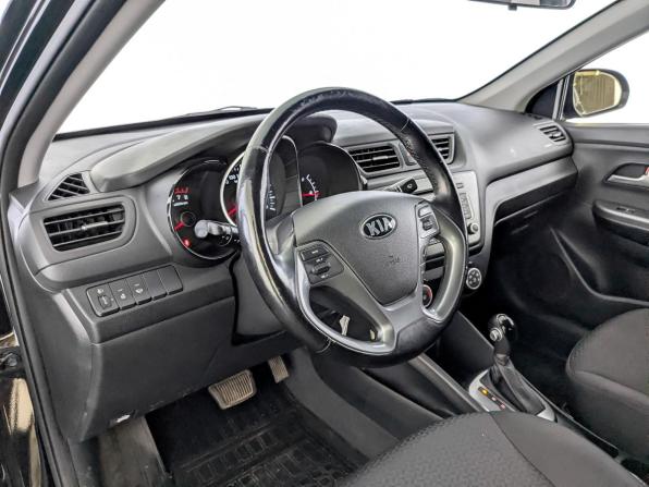 Kia Rio III Рестайлинг с пробегом 2017 года, цена 1 180 000 рублей, 151386 км, седан, Автокод Объявления