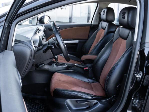 SEAT Leon II Рестайлинг с пробегом 2012 года, цена 765 000 рублей, 281879 км, хэтчбек, Автокод Объявления
