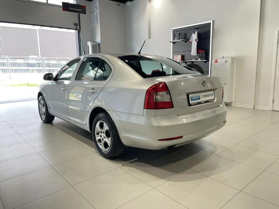 Skoda Octavia II (A5) Рестайлинг Москва  - изображение 6