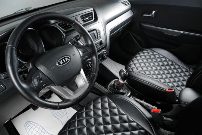 Kia Rio III с пробегом 2012 года, цена 759 000 рублей, 198000 км, седан, Автокод Объявления