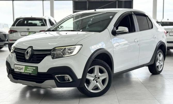 Renault Logan II Рестайлинг с пробегом 2020 года, цена 1 299 000 рублей, 120000 км, седан, Автокод Объявления