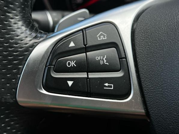 Mercedes-Benz C-Класс IV (W205) с пробегом 2015 года, цена 2 388 000 рублей, 132693 км, седан, Автокод Объявления