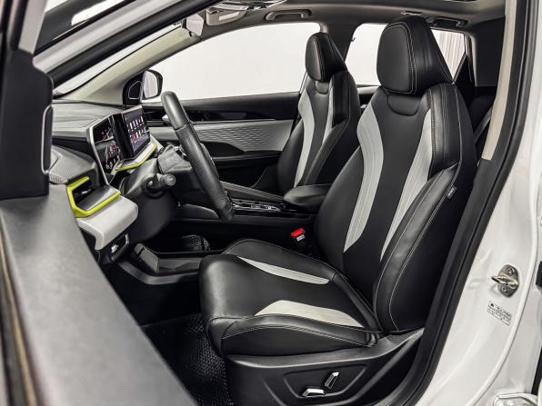 Geely Coolray I Рестайлинг с пробегом 2023 года, цена 1 999 000 рублей, 23211 км, внедорожник, Автокод Объявления