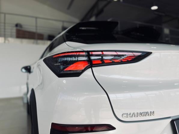 Changan UNI-T I с пробегом 2023 года, цена 2 379 900 рублей, 18261 км, внедорожник, Автокод Объявления