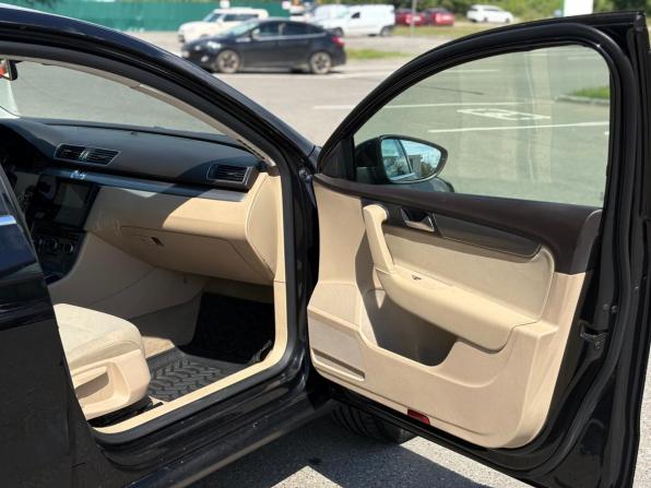 Volkswagen Passat B7 с пробегом 2012 года, цена 785 000 рублей, 290865 км, седан, Автокод Объявления
