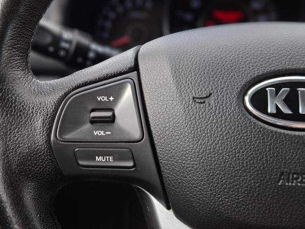 Kia Rio III с пробегом 2012 года, цена 720 000 рублей, 183000 км, седан, Автокод Объявления