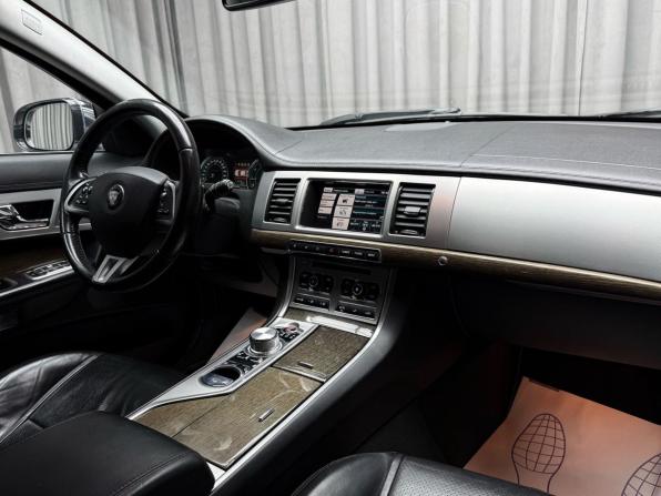 Jaguar XF I Рестайлинг с пробегом 2013 года, цена 1 399 000 рублей, 107738 км, седан, Автокод Объявления