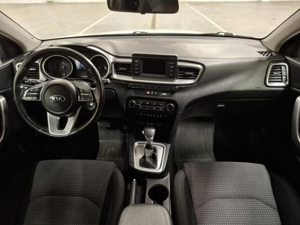 Kia Ceed III с пробегом 2019 года, цена 1 730 000 рублей, 122162 км, хэтчбек, Автокод Объявления