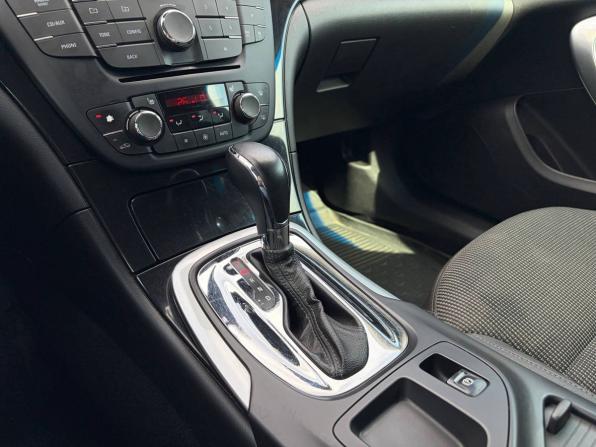 Opel Insignia I с пробегом 2011 года, цена 650 000 рублей, 182000 км, седан, Автокод Объявления