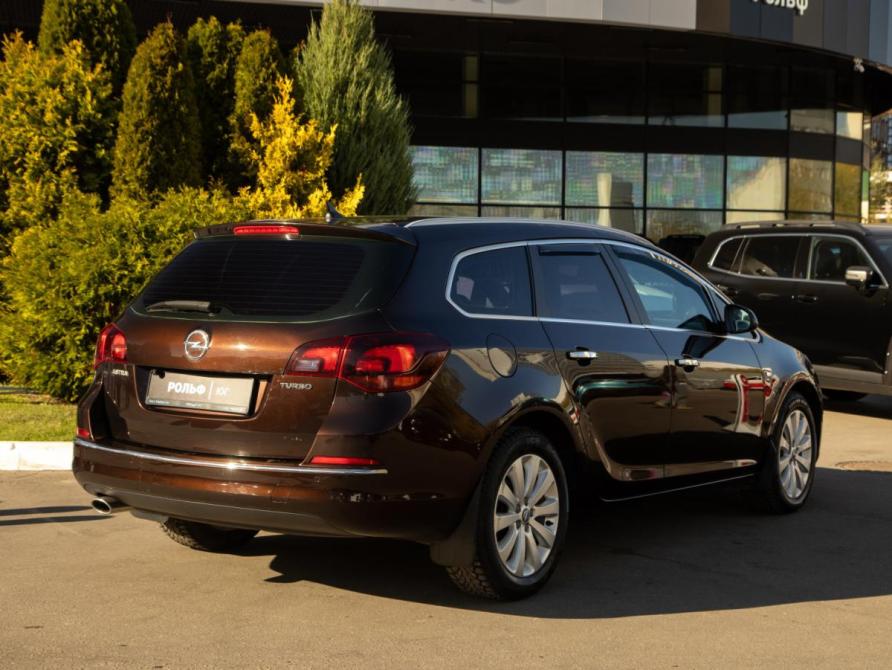 Opel Astra J Рестайлинг Москва  - изображение 4
