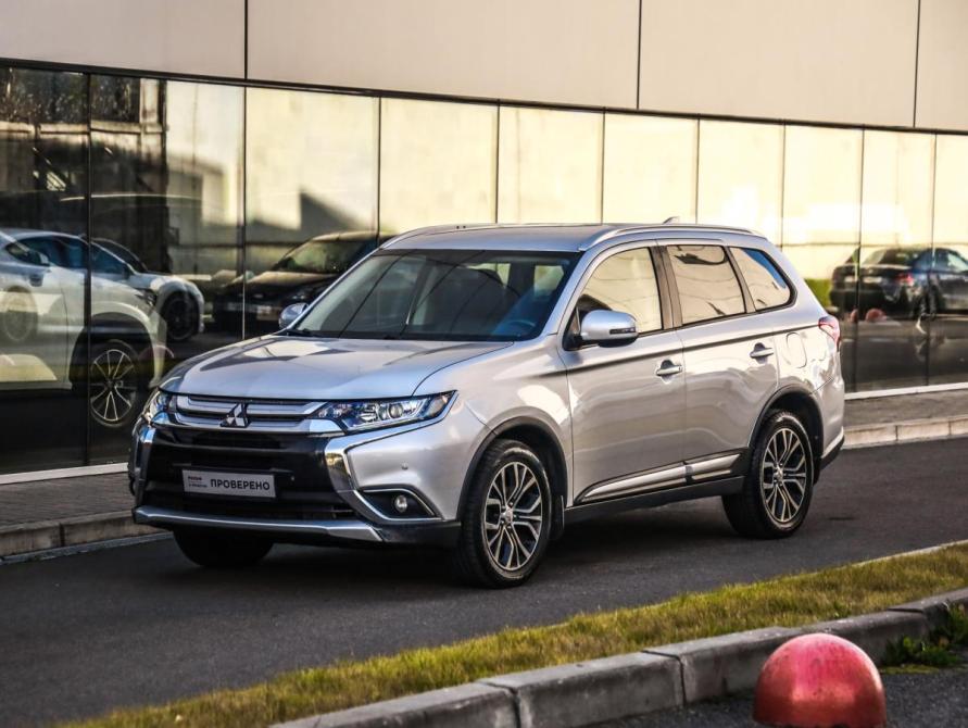 Mitsubishi Outlander III Рестайлинг 2 Санкт-Петербург  - изображение 3
