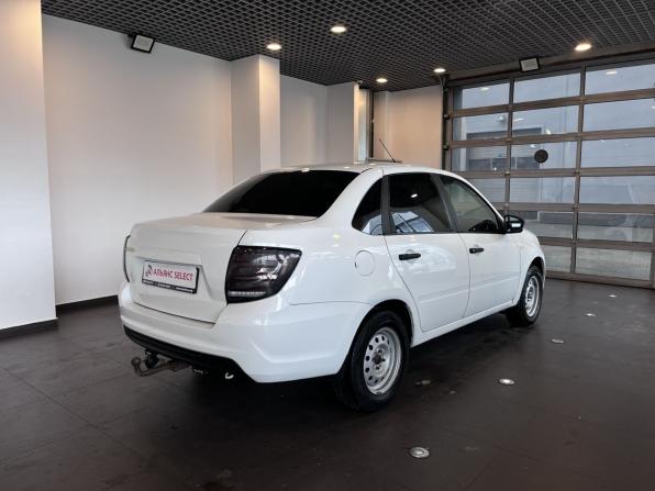 Lada (ВАЗ) Granta I Рестайлинг с пробегом 2021 года, цена 570 000 рублей, 243678 км, седан, Автокод Объявления
