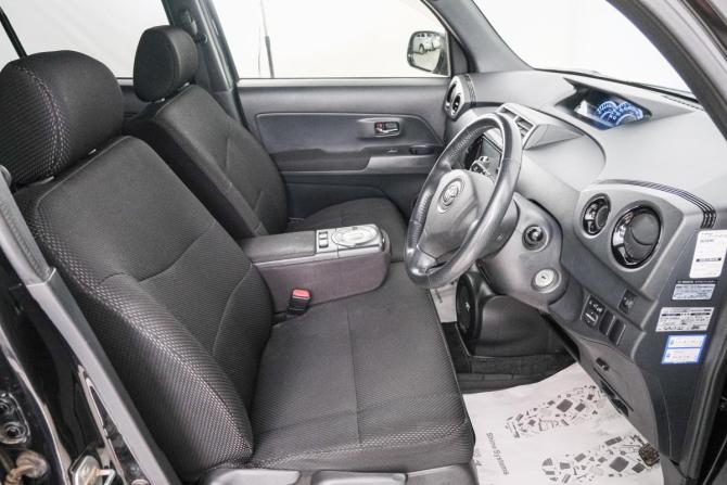 Toyota bB II Рестайлинг с пробегом 2013 года, цена 989 000 рублей, 167395 км, компактвэн, Автокод Объявления