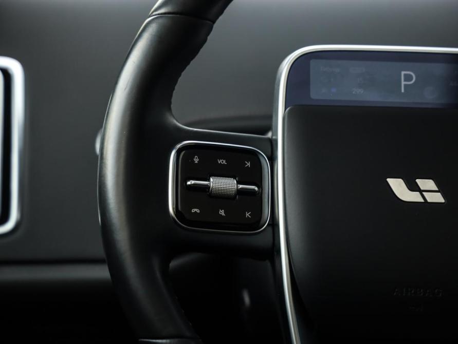 Li Auto (Lixiang) L6 I Санкт-Петербург  - изображение 16