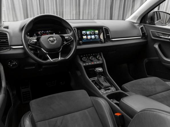 Skoda Karoq I с пробегом 2021 года, цена 2 890 000 рублей, 89421 км, внедорожник, Автокод Объявления