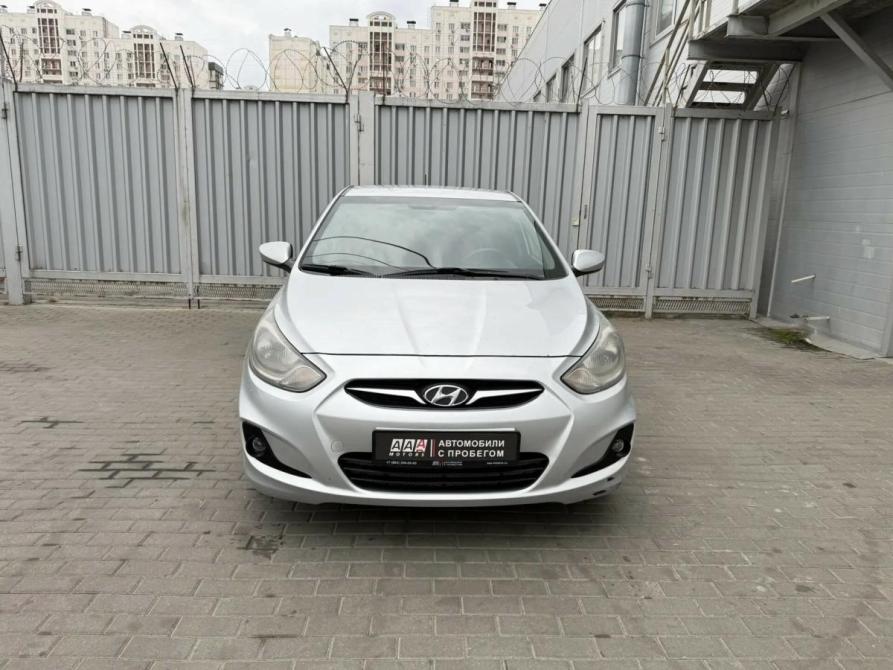 Hyundai Solaris I Ростов-на-Дону  - изображение 2