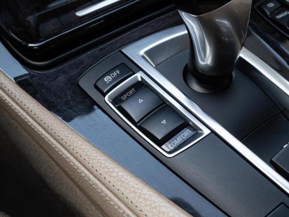 BMW 5 серии VI (F10/F11/F07) с пробегом 2010 года, цена 2 760 000 рублей, 157988 км, седан, Автокод Объявления